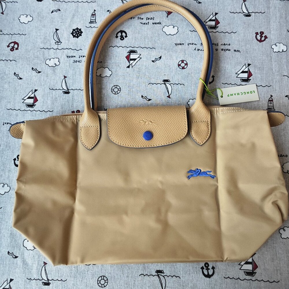 Longchamp Large Capacity Folding Tote Bag